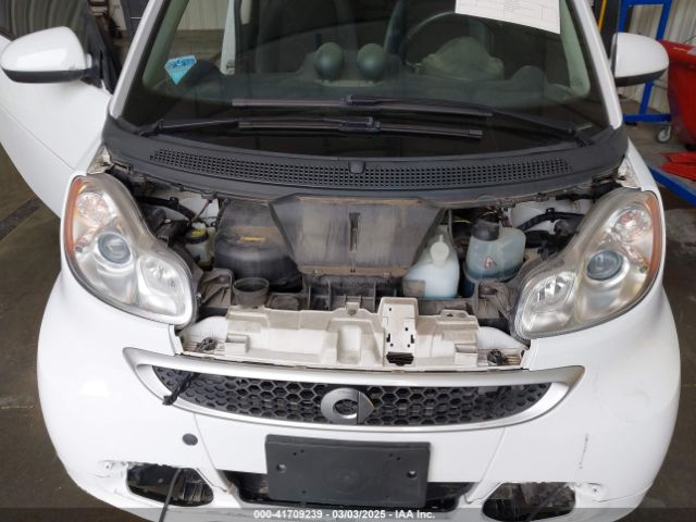 WMEEJ9AA1EK729572 Smart FORTWO ELECTRIC DRIVE