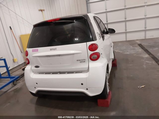 WMEEJ9AA1EK729572 Smart FORTWO ELECTRIC DRIVE