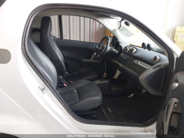 WMEEJ9AA1EK729572 Smart FORTWO ELECTRIC DRIVE