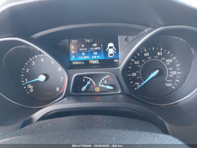 1FADP3F25HL285849 Ford FOCUS SE