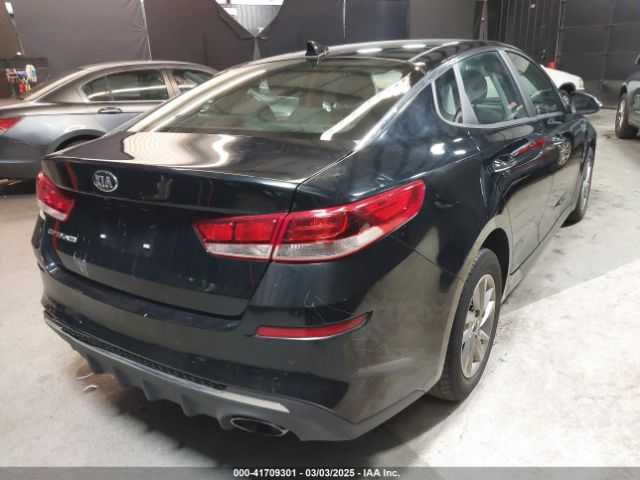 5XXGT4L38KG307792 KIA Optima Lx