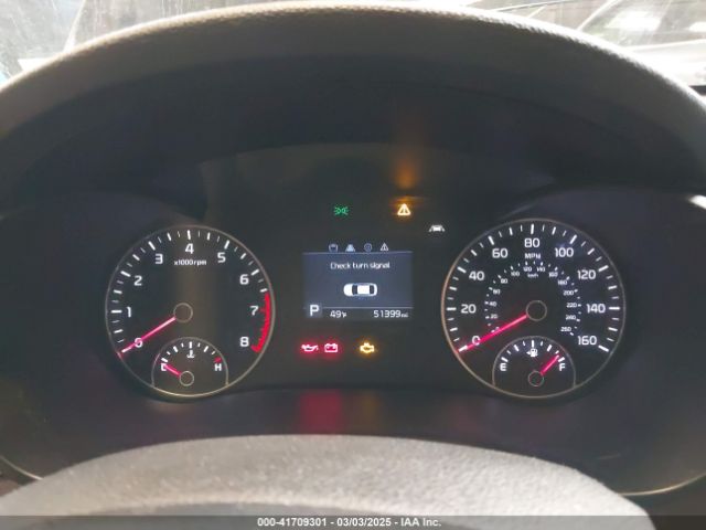 5XXGT4L38KG307792 KIA Optima Lx