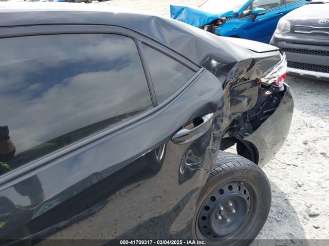 2T1BURHE1GC722515 Toyota COROLLA LE