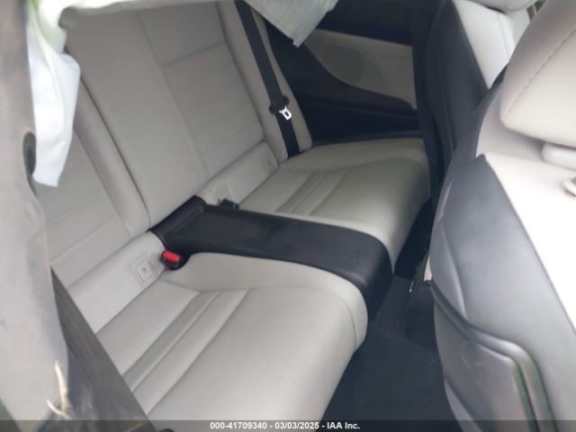 JTHHA5BC8G5000263 Lexus RC 200T
