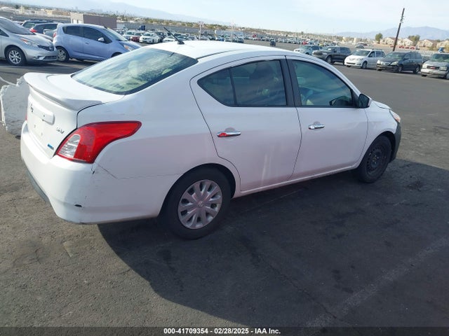 3N1CN7AP3FL943064 Nissan Versa 1.6 Sv