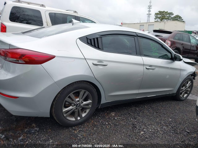 5NPD84LF4JH387979 Hyundai Elantra Value Edition