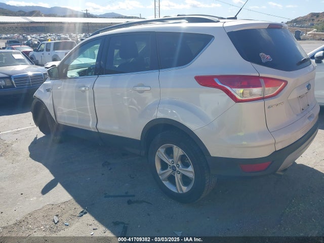 1FMCU9GX5EUB53378 Ford 2014