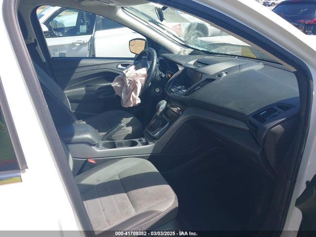 1FMCU9GX5EUB53378 Ford 2014