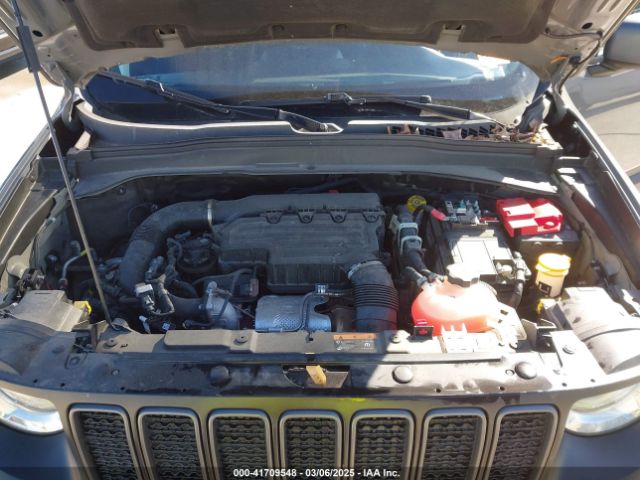ZACNJBC1XLPL94573 Jeep Renegade Trailhawk 4x4