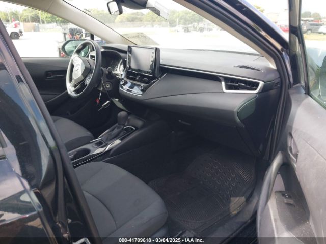 5YFEPMAE6NP348613 Toyota COROLLA LE