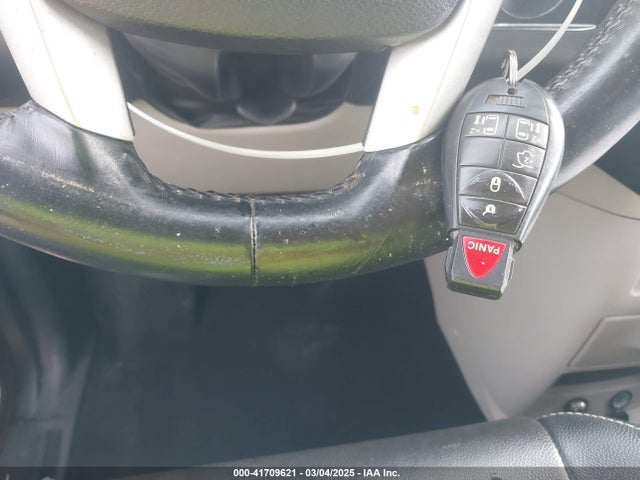 2C4RC1BG9FR577090 Chrysler Town & Country Touring