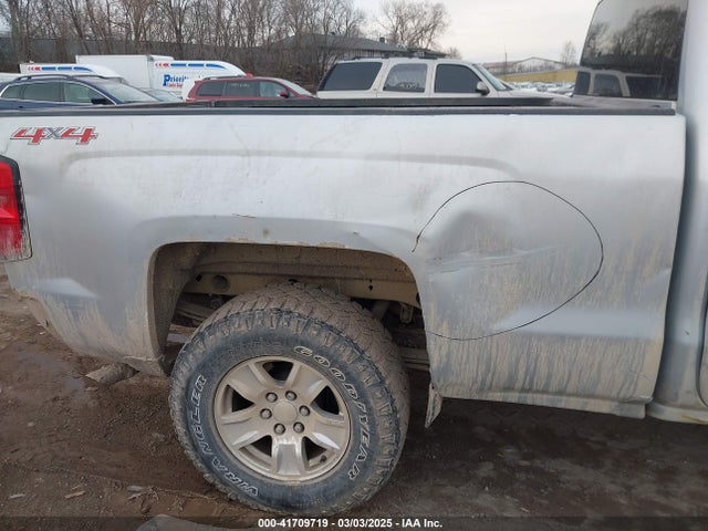 1GCVKREC1HZ103328 Chevrolet Silverado 1500 1lt