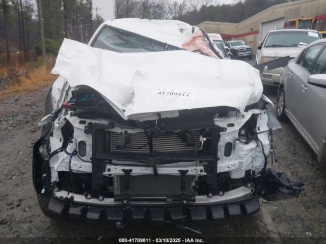 3TMLB5JN2RM034028 Toyota Tacoma Trd Off Road 4wd