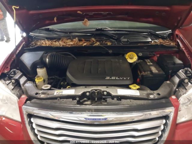 2C4RC1BG4ER300541 Chrysler Town & Country Touring