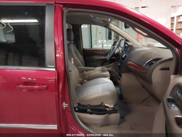2C4RC1BG4ER300541 Chrysler Town & Country Touring