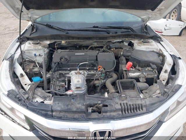 1HGCR2F39HA001378 Honda ACCORD LX