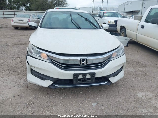 1HGCR2F39HA001378 Honda ACCORD LX