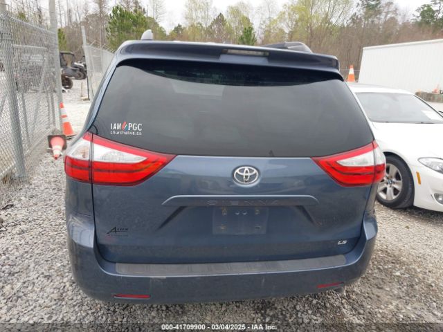 5TDKK3DC7FS579941 Toyota Sienna Le 8 Passenger