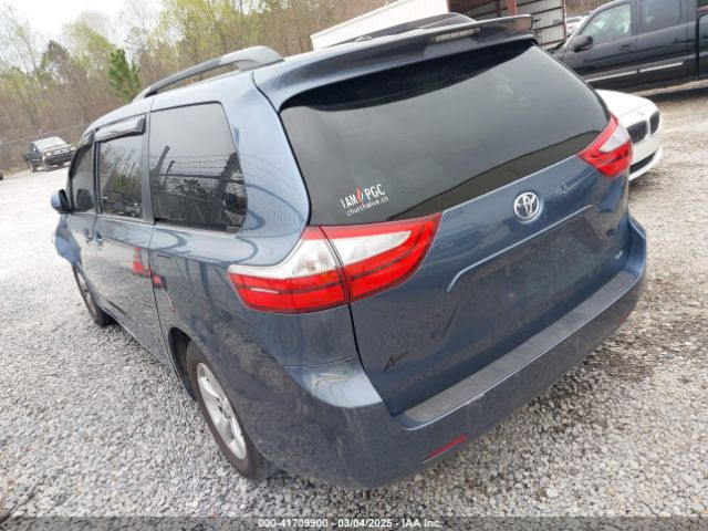 5TDKK3DC7FS579941 Toyota Sienna Le 8 Passenger