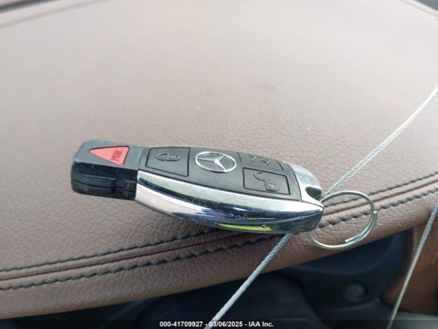 WDCTG4GB4FJ107864 Mercedes-Benz Gla 250 4matic