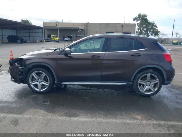 WDCTG4GB4FJ107864 Mercedes-Benz Gla 250 4matic
