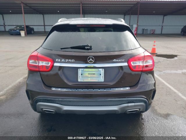 WDCTG4GB4FJ107864 Mercedes-Benz Gla 250 4matic
