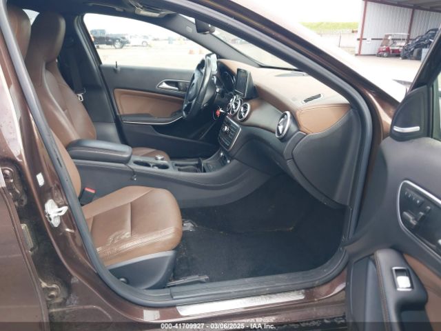 WDCTG4GB4FJ107864 Mercedes-Benz Gla 250 4matic