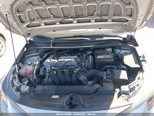5YFEPMAEXMP158215 Toyota COROLLA LE