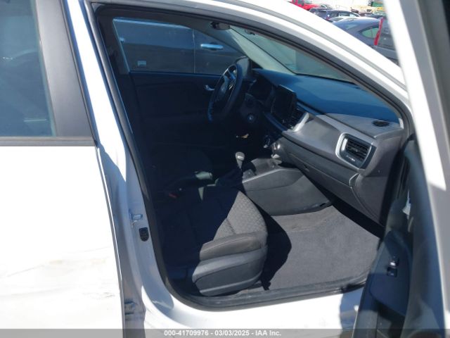 3KPA24AD4NE434315 KIA RIO LX