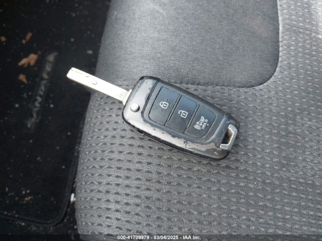 5NMS23AD5LH216758 Hyundai Santa Fe Se