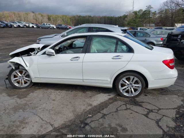 WDDGF8AB5EA910262 Mercedes-Benz C 300 Luxury 4matic/sport 4matic