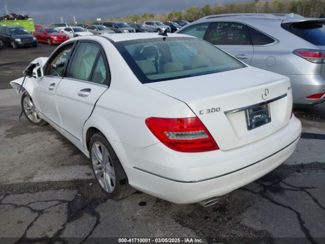 WDDGF8AB5EA910262 Mercedes-Benz C 300 Luxury 4matic/sport 4matic