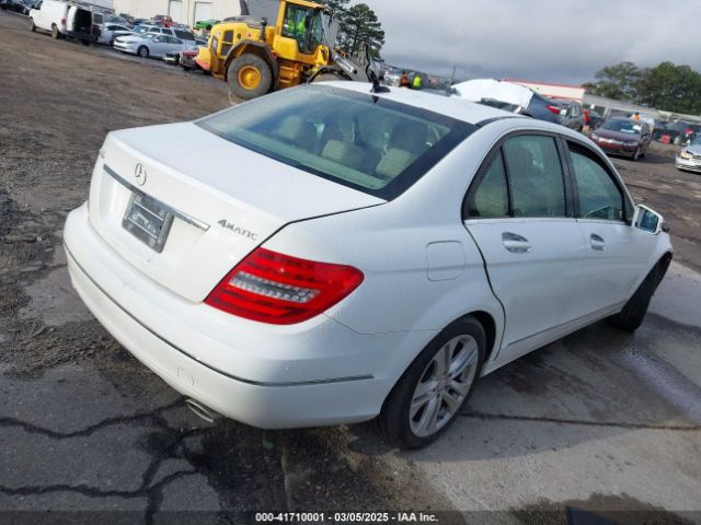 WDDGF8AB5EA910262 Mercedes-Benz C 300 Luxury 4matic/sport 4matic