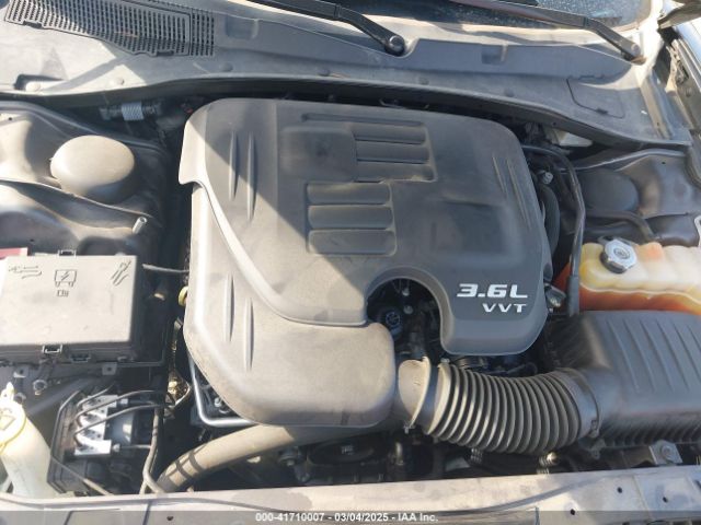 2C3CDXBG8KH668202 Dodge Charger Sxt Rwd