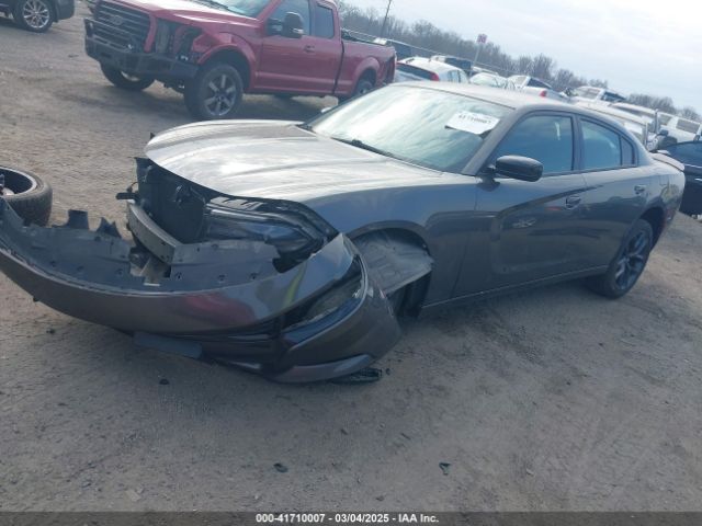 2C3CDXBG8KH668202 Dodge Charger Sxt Rwd