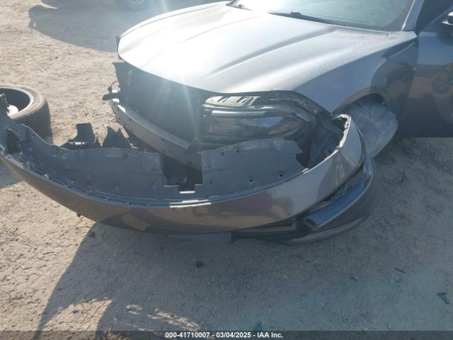 2C3CDXBG8KH668202 Dodge Charger Sxt Rwd