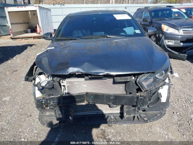 3KPF24AD8NE464455 KIA Forte Lxs