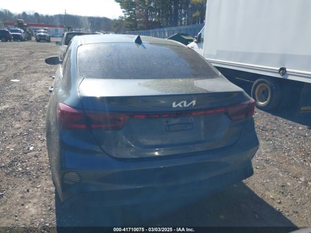 3KPF24AD8NE464455 KIA Forte Lxs