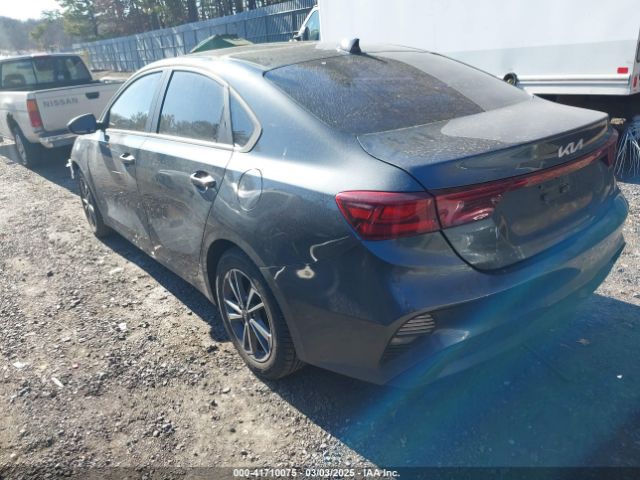 3KPF24AD8NE464455 KIA Forte Lxs