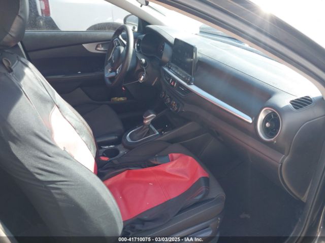 3KPF24AD8NE464455 KIA Forte Lxs