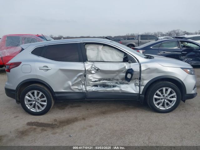 JN1BJ1CV7LW541828 Nissan Rogue Sport S Fwd Xtronic Cvt