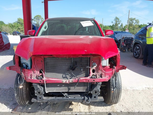 5TFAX5GN9JX131192 Toyota Tacoma Sr