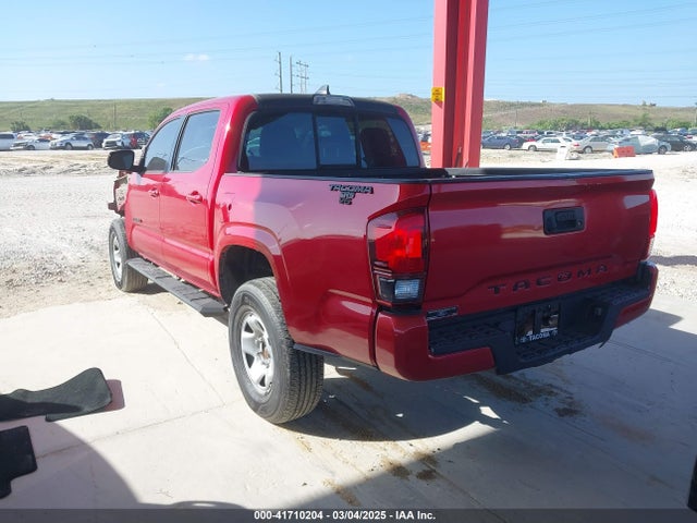 5TFAX5GN9JX131192 Toyota Tacoma Sr