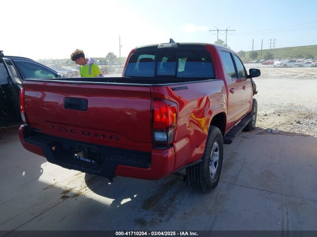 5TFAX5GN9JX131192 Toyota Tacoma Sr