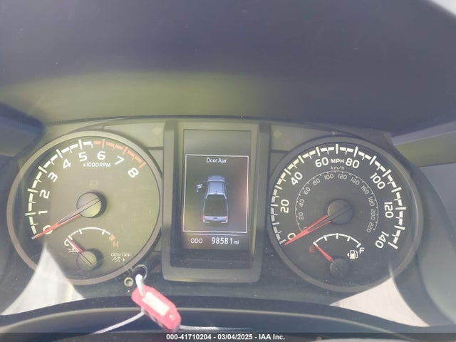 5TFAX5GN9JX131192 Toyota Tacoma Sr