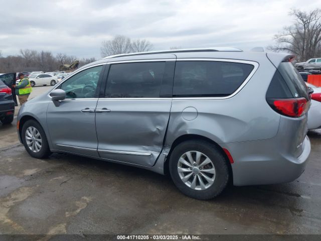 2C4RC1BG6JR277547 Chrysler Pacifica Touring L