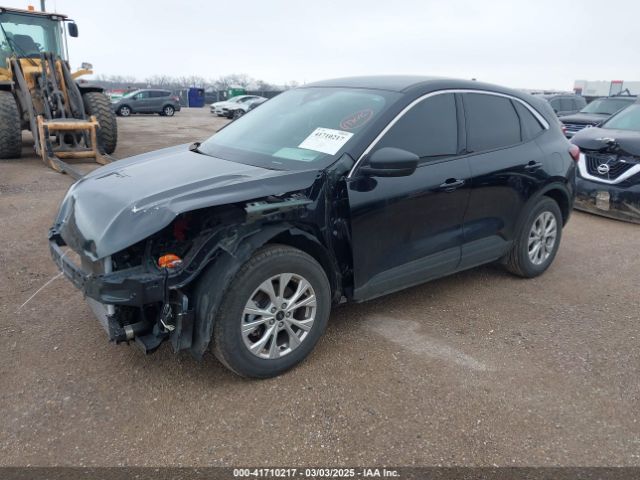 1FMCU0GNXPUB08613 Ford Escape Active