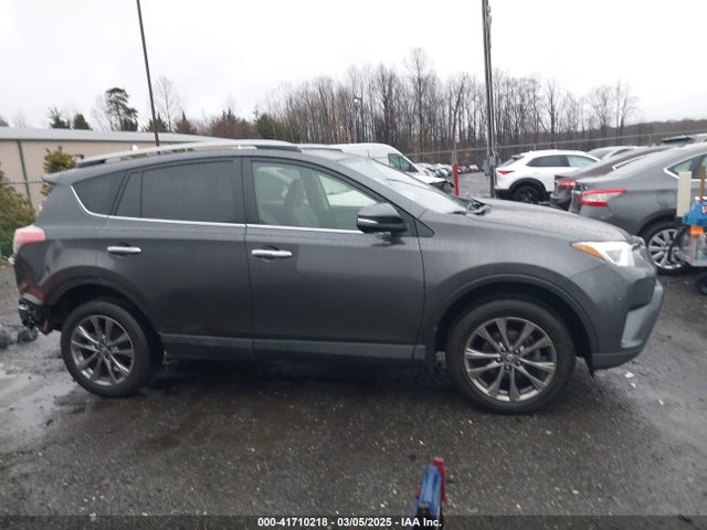 JTMDFREV3JJ725578 Toyota Rav4 Limited