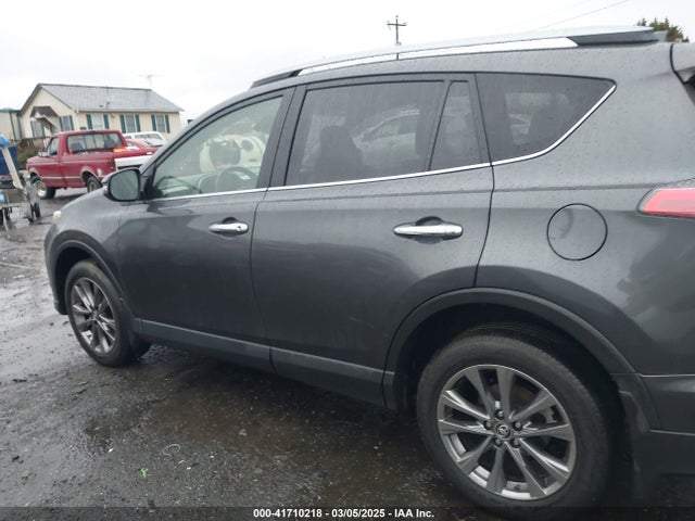 JTMDFREV3JJ725578 Toyota Rav4 Limited
