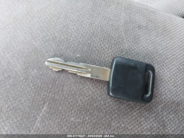JN8AS5MT7FW156353 Nissan Rogue Select S